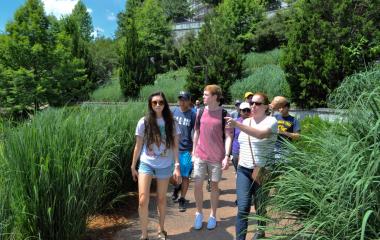 Students, Faculty, and Staff tour the Atlanta Beltline during iGniTe Summer Session